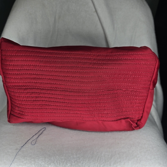 Red Nylon Dooney and Bourke Purse Handbag - Picture 3 of 5